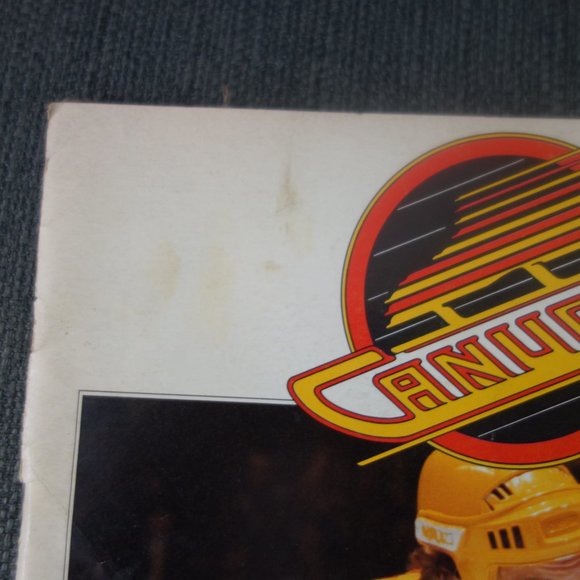 Vintage Canucks Whalers Tuesday December 11 1979 Program Program - Picture 2 of 16